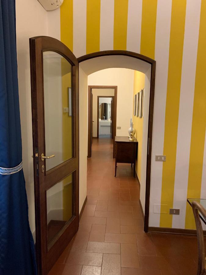 Signoria Apartment With Patio 佛罗伦萨 外观 照片